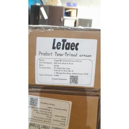 LAYAR PROJECTOR 84'' MANUAL TRIPOD 214x214) Letaec